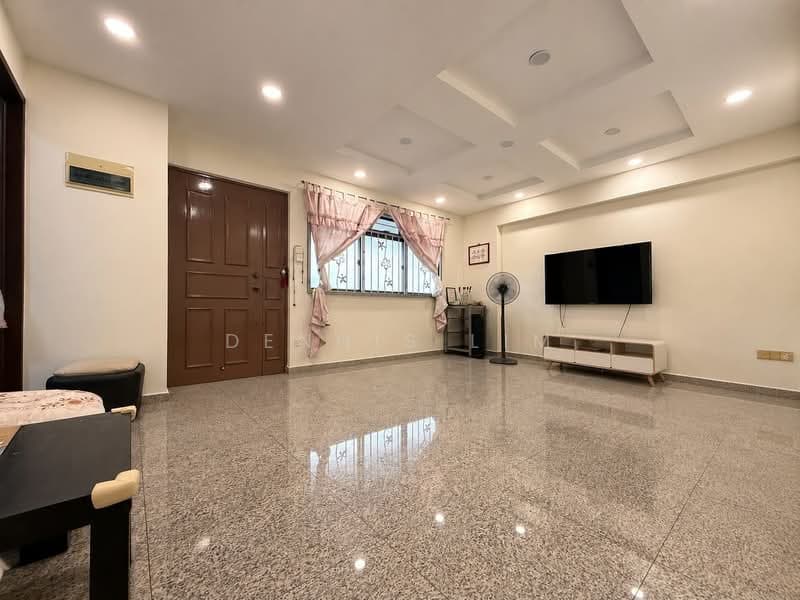 183D Rivervale Crescent
