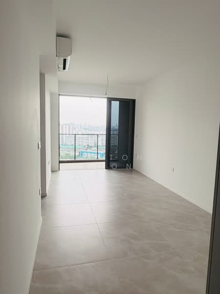 AMO Residence