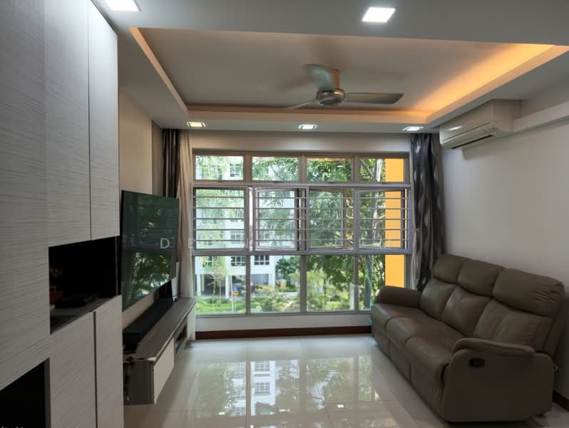 215B Compassvale Drive