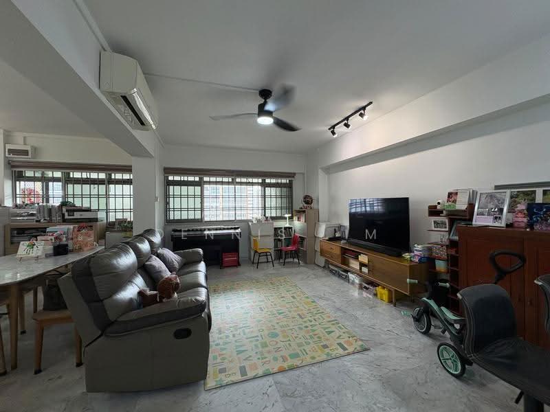 571 Pasir Ris Street 53